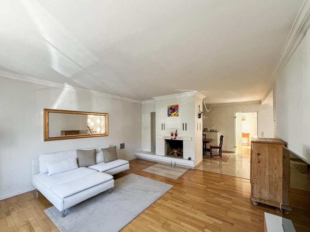 Wohnzimmer Ansicht 2