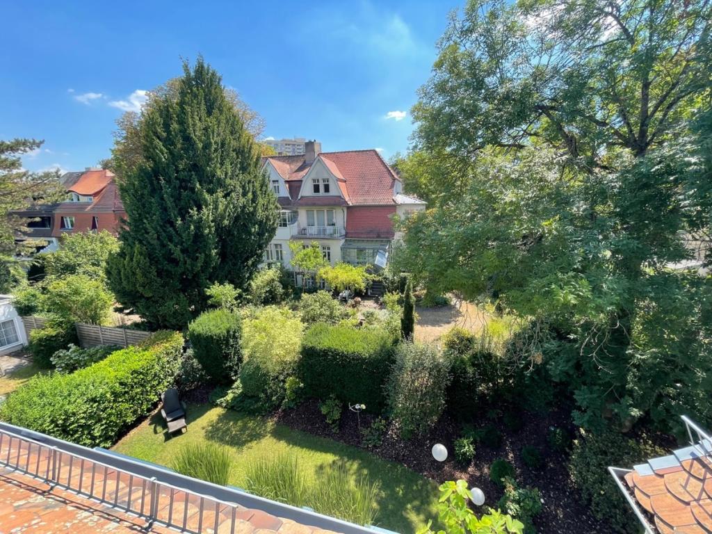 ***HOCHWERTIGE Klimatisierte Dachgeschoss-Wohnung am Rosengarten IN MZ-TOPLAGE! *** - Photo 5