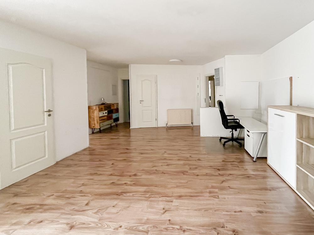 Wohnzimmer Ansicht 1