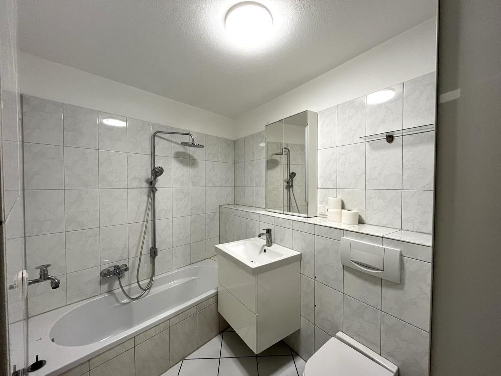 Ein Zuhause zum Verlieben – 2-Zimmer-Gartenwohnung mit Terrasse & Tiefgarage in Wiesbaden-Bierstadt - Photo 5