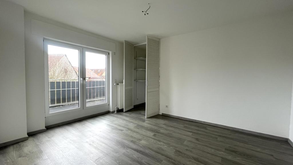 Exclusive residential gem covering 195 m² – High-quality maisonette apartment with an impressive sense of space - Photo 1