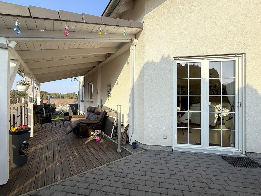 überdachte Terrasse