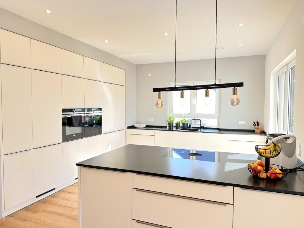 hochwertige Einbauküche