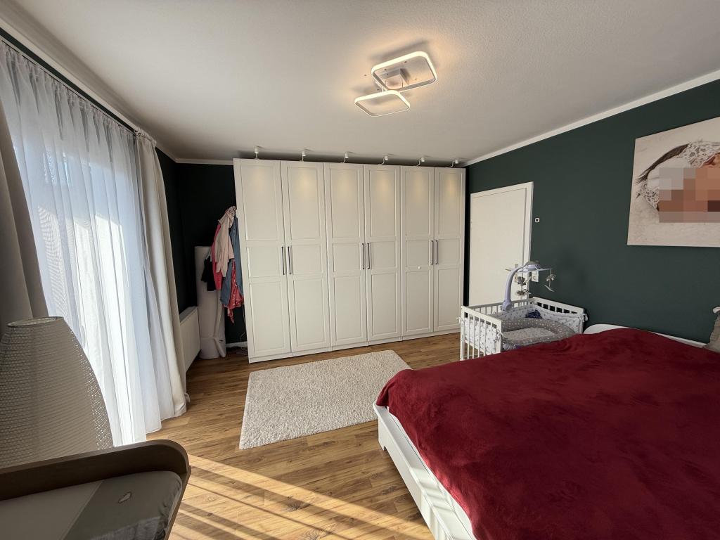 Schlafzimmer - Balkonzugang