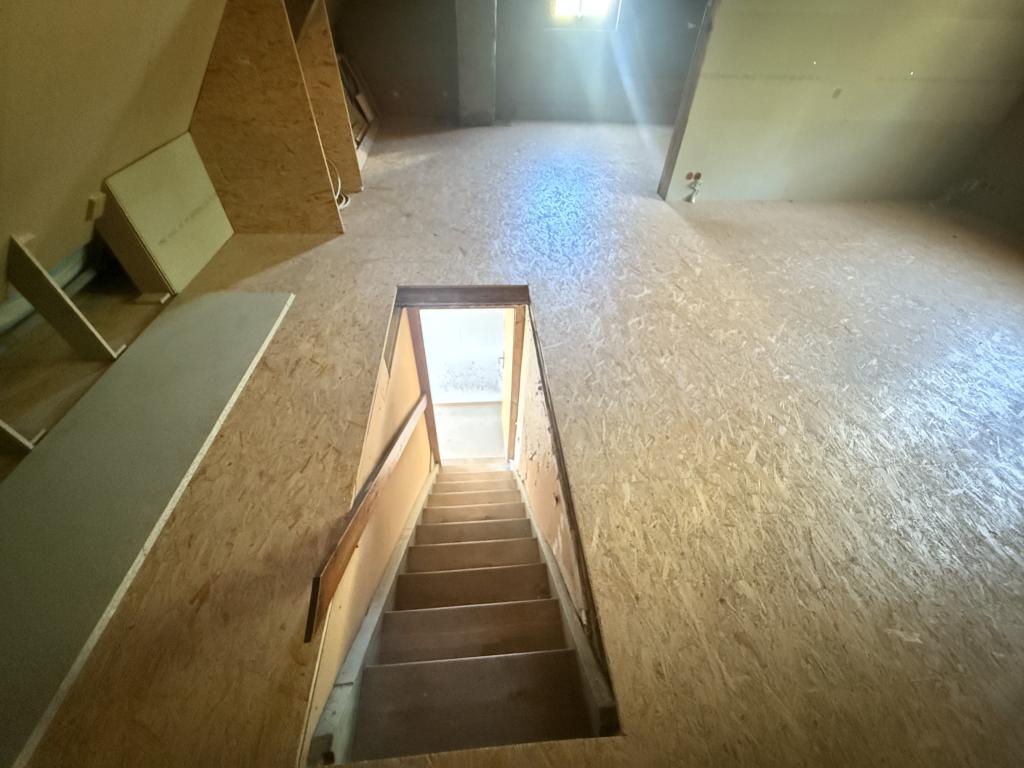 Vollwertige Treppe zu DG