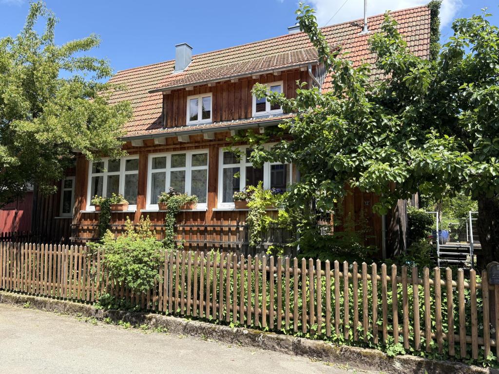 Straßenansicht
