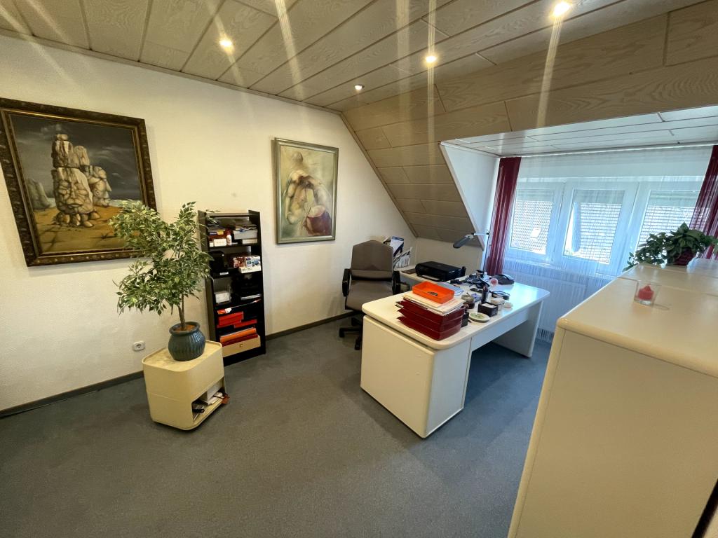 Büro