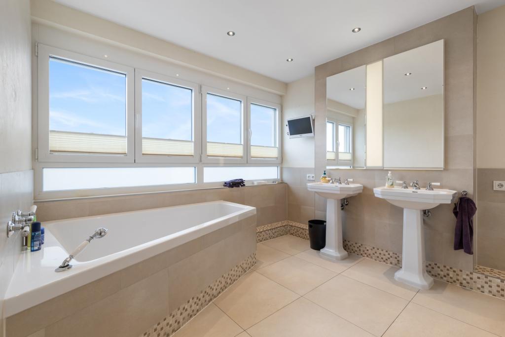 Badezimmer 1