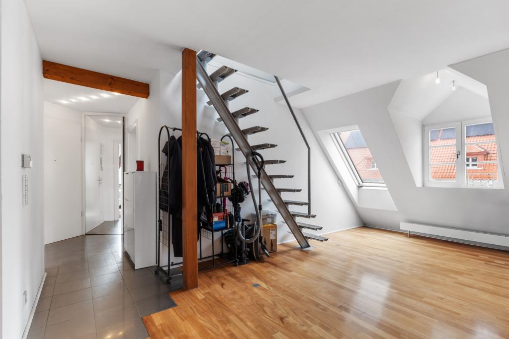 Wohnbereich - Aufgang DG