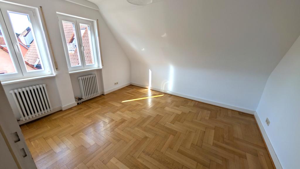 172 m² Wohnen wie im Stadthaus – mitten in der Ettlinger Innenstadt - Photo 3
