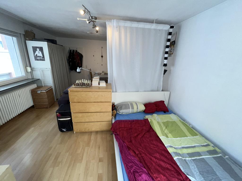 Ruhiges 1-Zimmer-Apartment mit großem Balkon – Begehrte Innenstadtlage in Karlsruhe - Photo 1