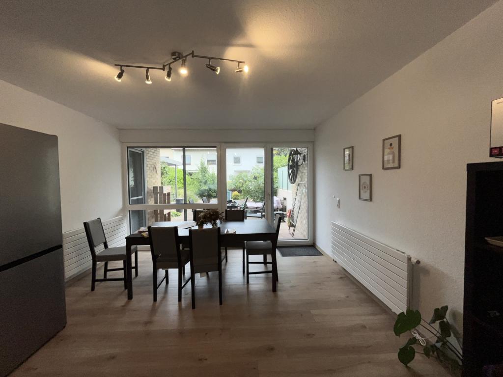 Großzügiges WG-Zimmer in KA-Daxlanden: Modernes Haus, Garten & tolle Gemeinschaft - Photo 2