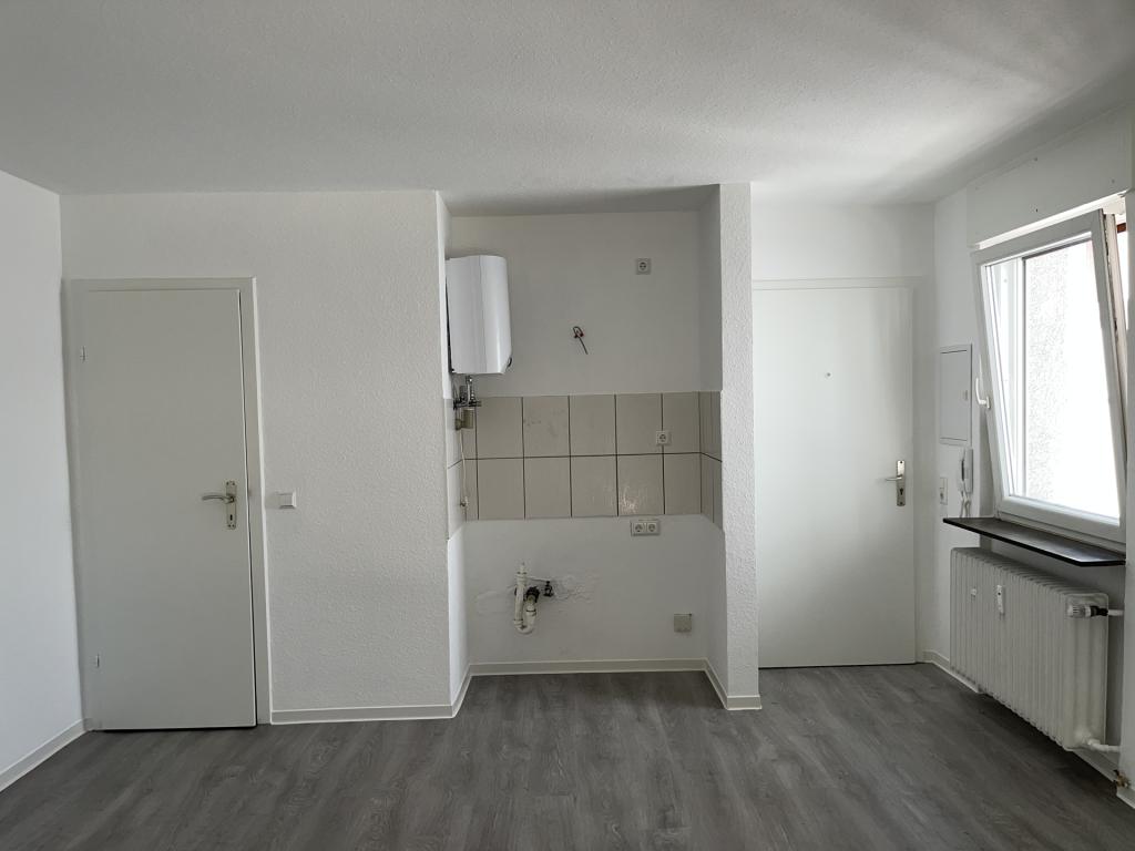Frisch saniertes 1-Zimmer-Apartment mit großer Terrasse – Ruhige Oase in Innenstadtlage - Photo 4