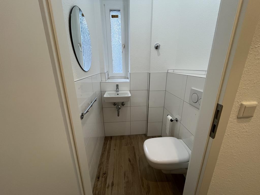 Ihr neues Zuhause in der Oststadt – sanierte 3-Zimmer-Altbauwohnung mit Loggia - Photo 3