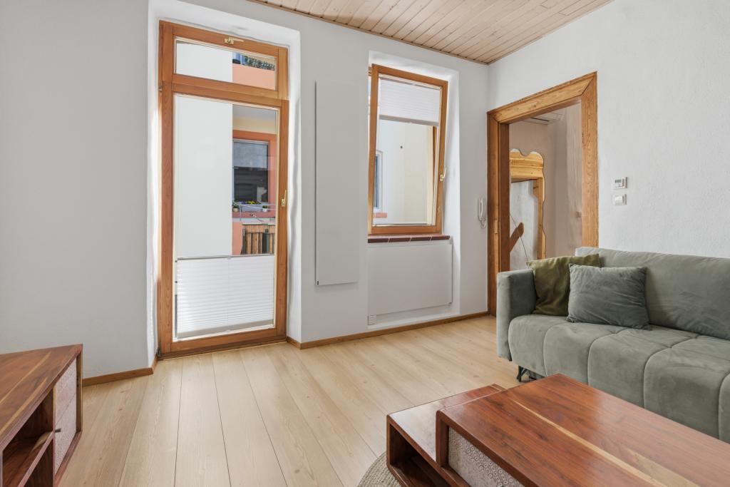 Modernes Tiny House auf ca. 46 m² – möbliert, mit Klima, Balkon & Innenhofnutzung - Photo 1