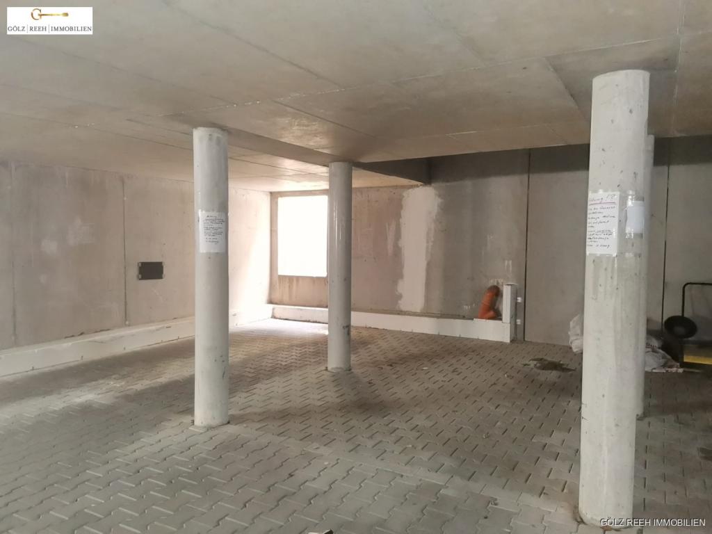 Tiefgaragenstellplatz