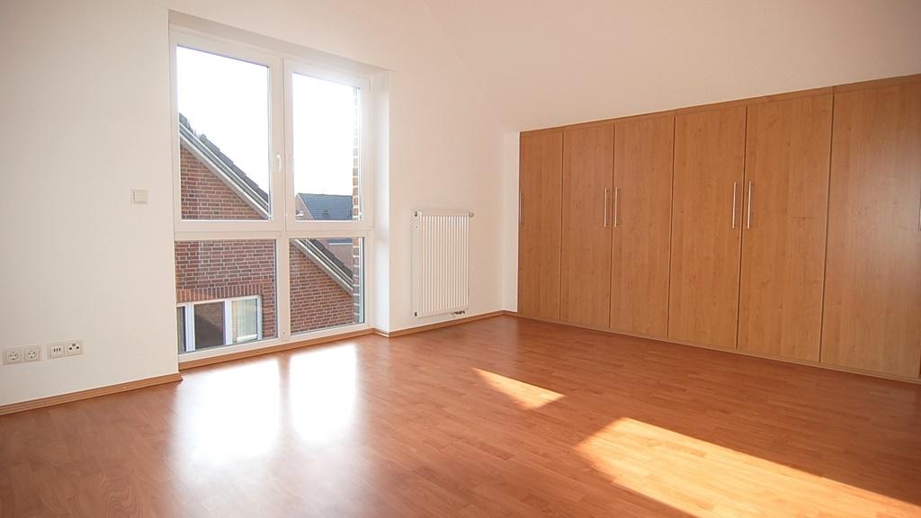 Schlafzimmer DG mit Klimaanlage