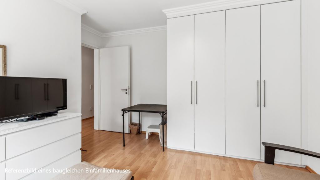 Schlaf-/ Kinderzimmer 2 weitere Ansicht