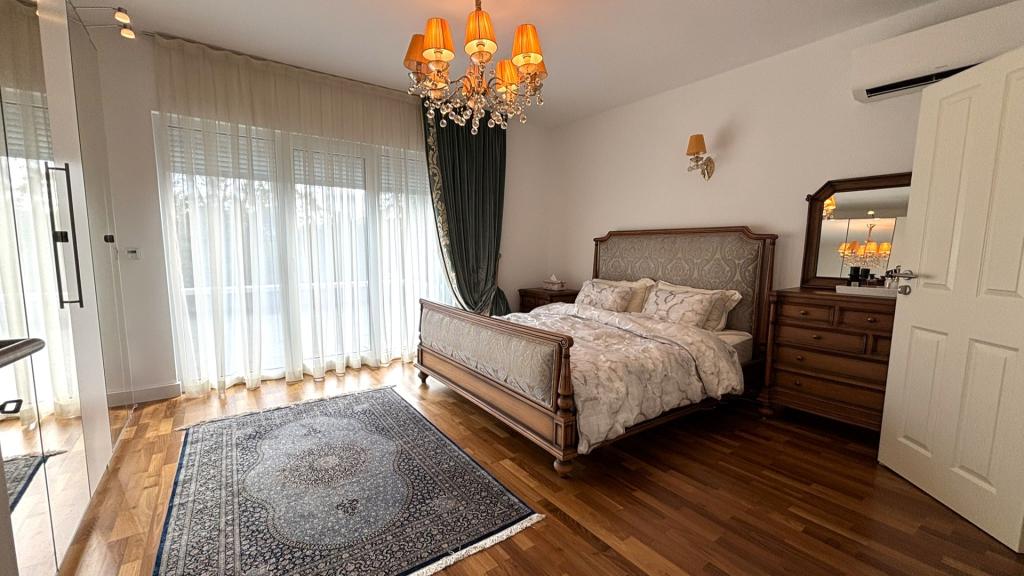 Einfamilienhaus mit traumhaftem Garten in Lohausen - Foto 3