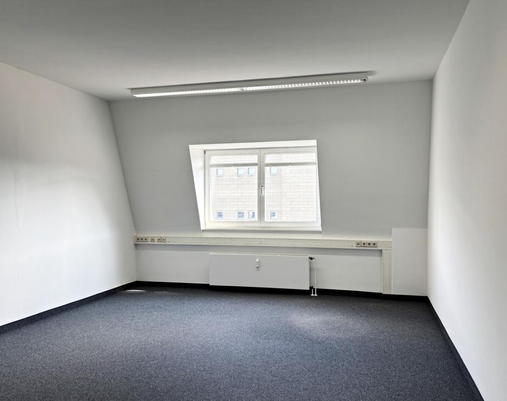 Arbeitszimmer 1
