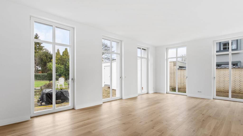 Exklusive Doppelhaushälfte mit luxuriöser Ausstattung, Einbauküche und eigenem Garten! - Photo 5