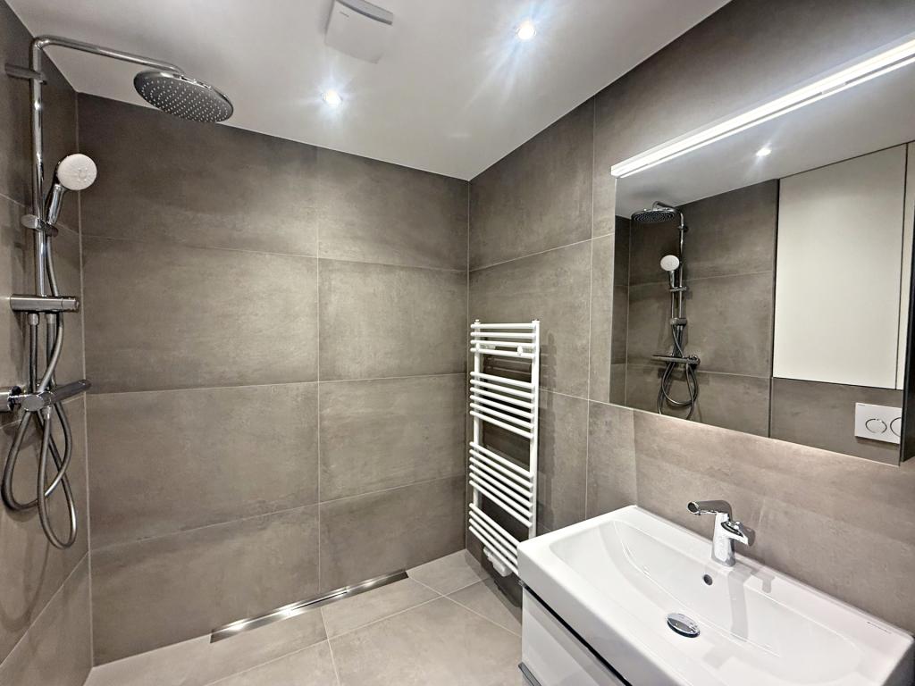 Moderne zwei Zimmer Wohnung in ruhiger Lage - Photo 5