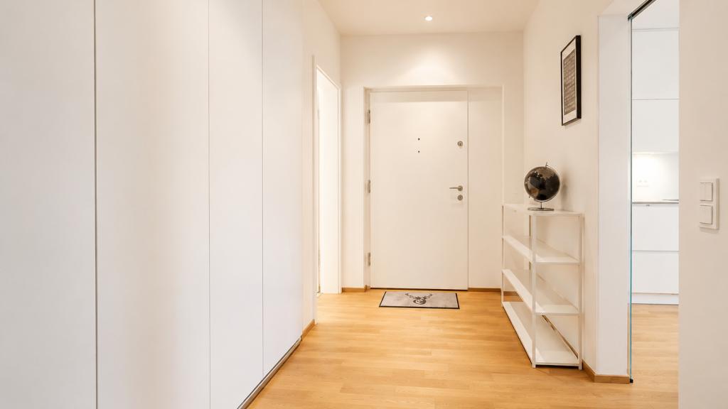 Stilvolle 4-Zimmer-Wohnung mit zwei Balkonen in familienfreundlicher Lage - Foto 4