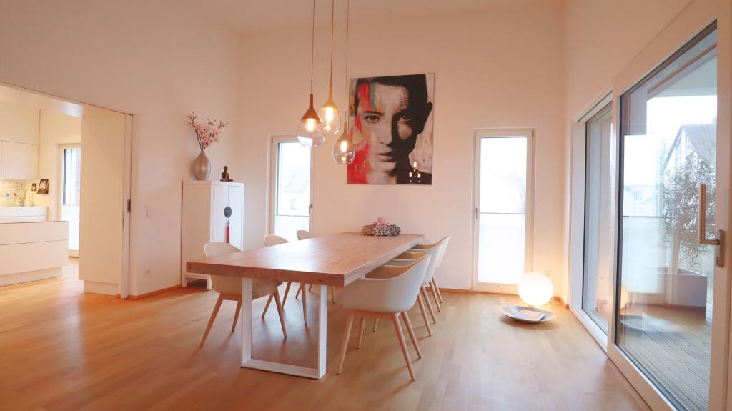 Stilvolle 4-Zimmer-Wohnung mit zwei Balkonen in familienfreundlicher Lage - Foto 3