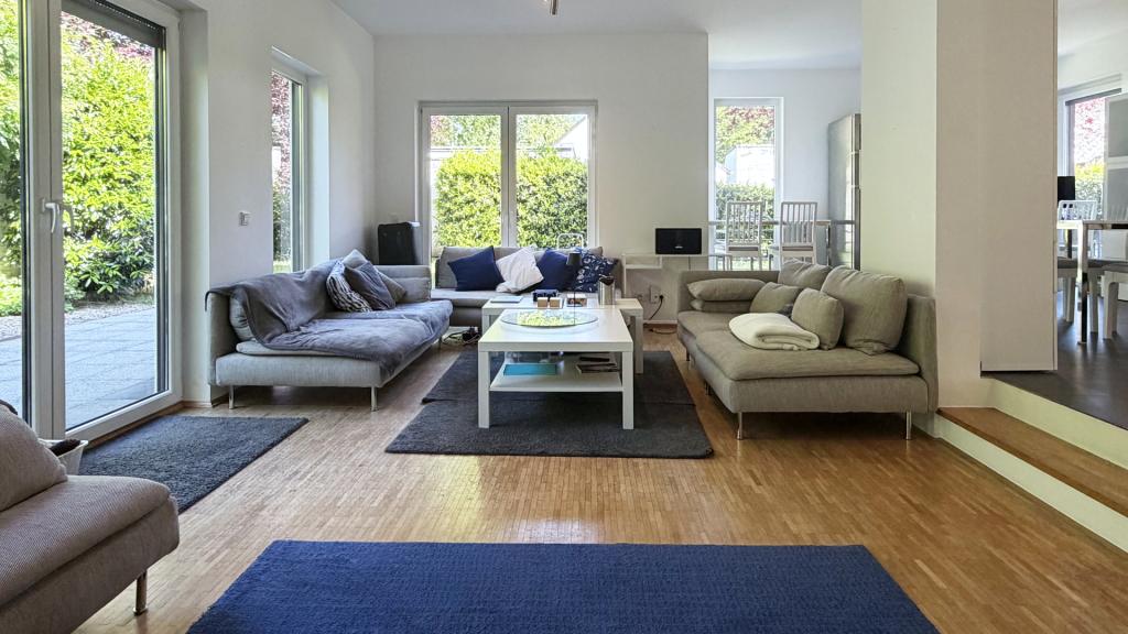Exklusive, moderne Doppelhaushälfte in Wittlaer. Nähe Rhein und U79 - Photo 3
