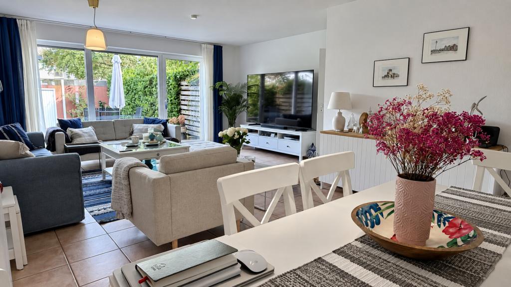 Reihenmittelhaus mit Garten & Dachterrasse in familiärer Umgebung in Einbrungen - Photo 3