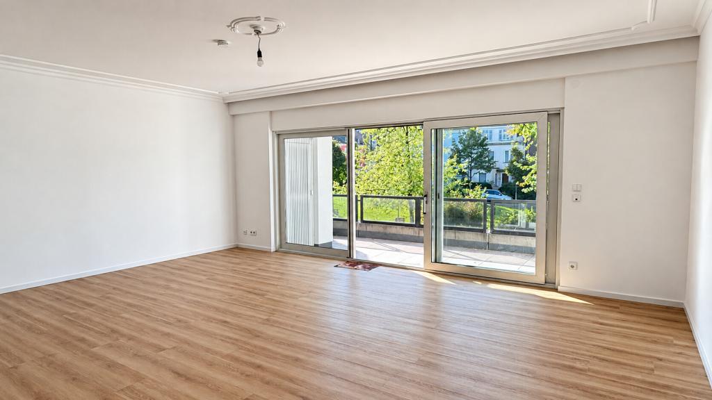 Stilvoll wohnen in Bredeney – Kernsaniertes Wohnjuwel mit Balkon - Photo 2