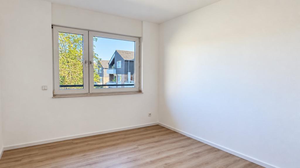 Stilvoll wohnen in Bredeney – Kernsaniertes Wohnjuwel mit Balkon - Photo 5