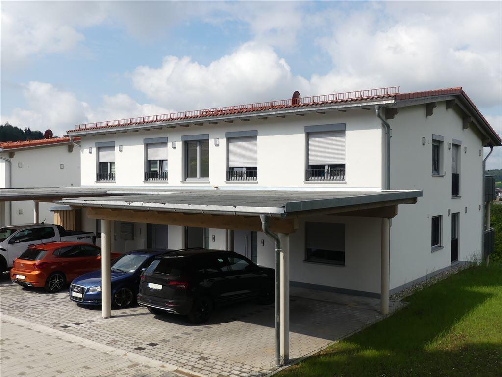 3 - Zimmer Wohnung mit Garten in Aussichtslage von Auerbach ! - Photo 2