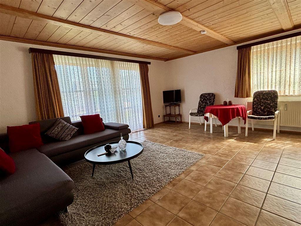 Wohnzimmer UG