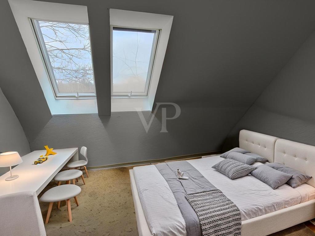 Kinderzimmer 1 mit KI eingerichtet