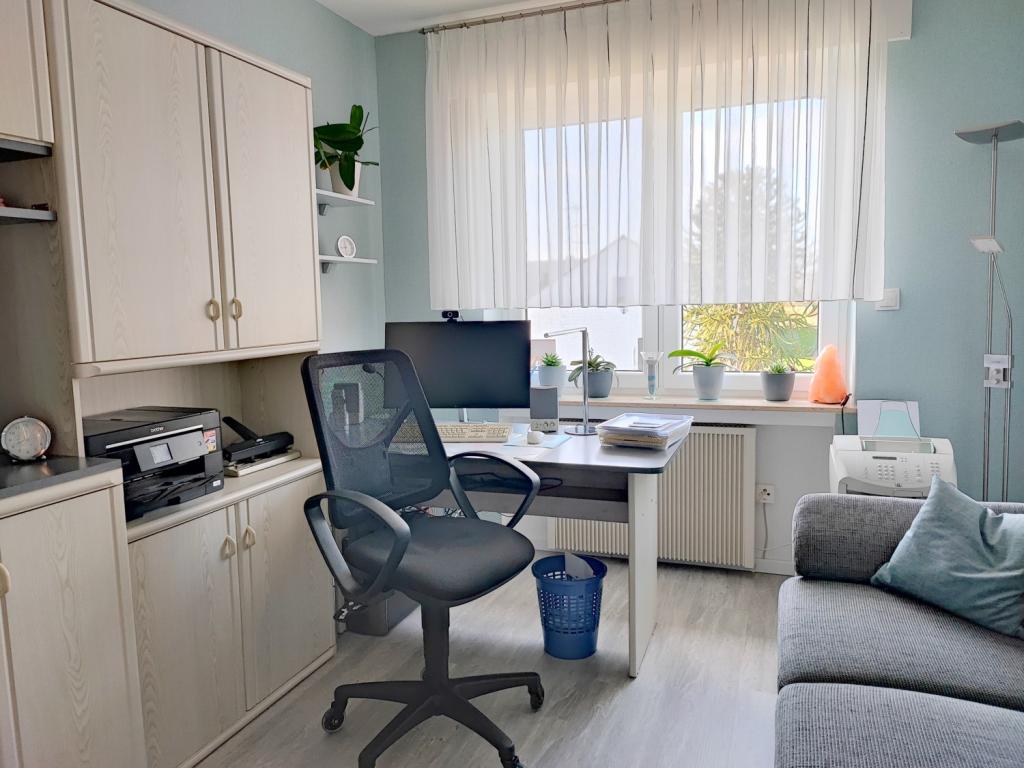 Kinderzimmer/Büro