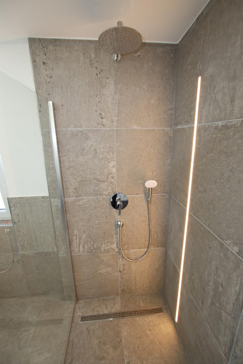 Dusche