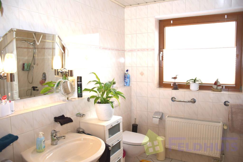 Badezimmer Wohnung 1
