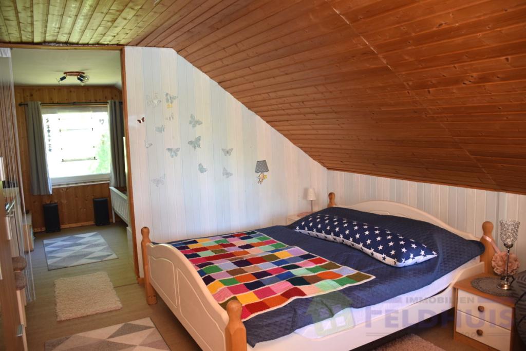 Durchgangszimmer DG Bild 1