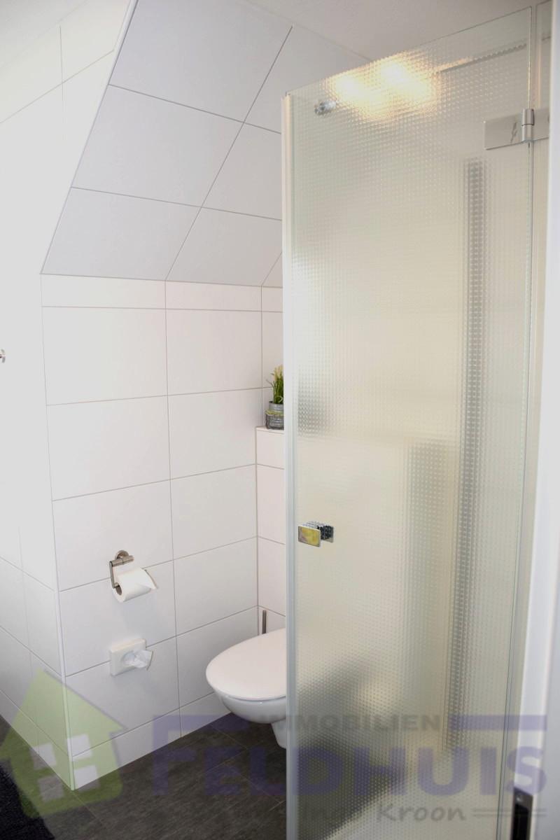 Wohnung 2  Badezimmer Bild 2