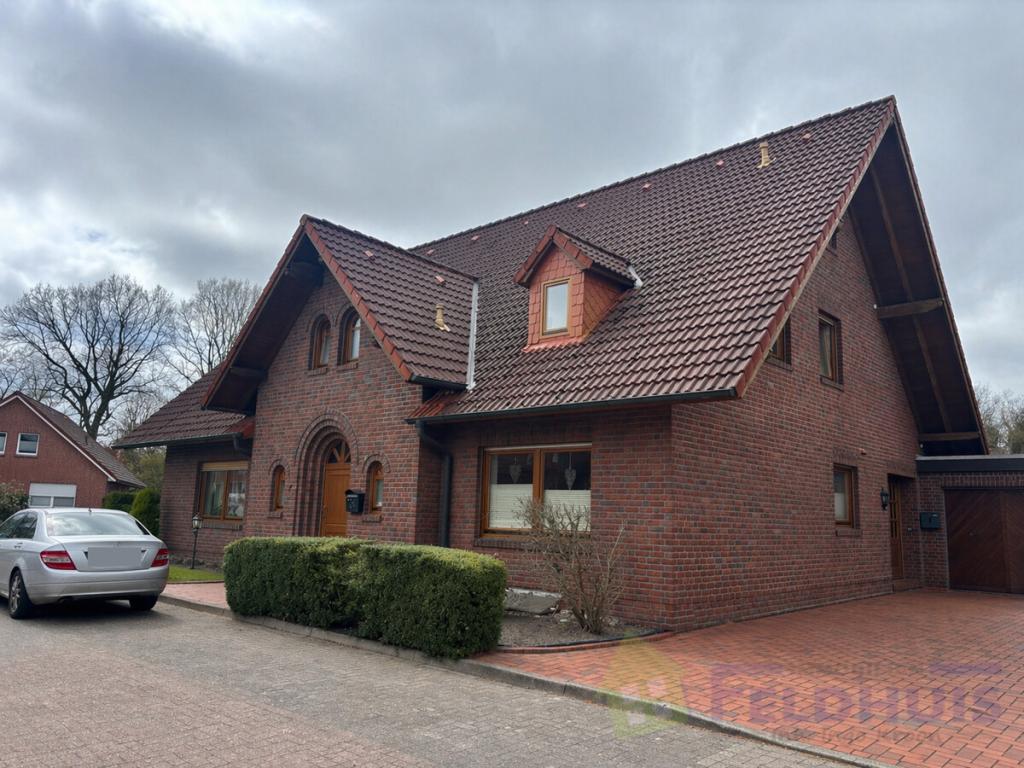 Gemütliche Oberwohnung mit Balkon in beliebter Lage von Hesel! - Photo 1