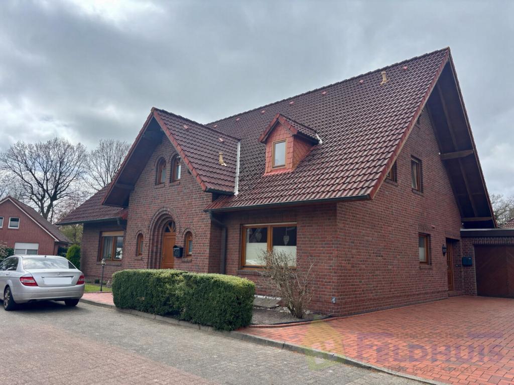 Gemütliche Oberwohnung mit Balkon in beliebter Lage von Hesel! - Photo 2