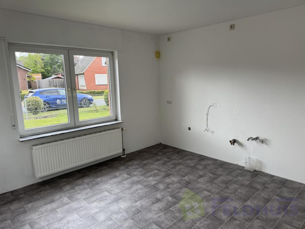 Geräumiges Wohnen in ruhiger Siedlungslage – 4-Zimmer-Wohnung in Warsingsfehn! - Foto 1