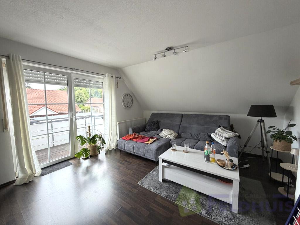 Charmante 2-Zimmer-Obergeschosswohnung mit Balkon in Moormerland-Veenhusen! - Foto 1