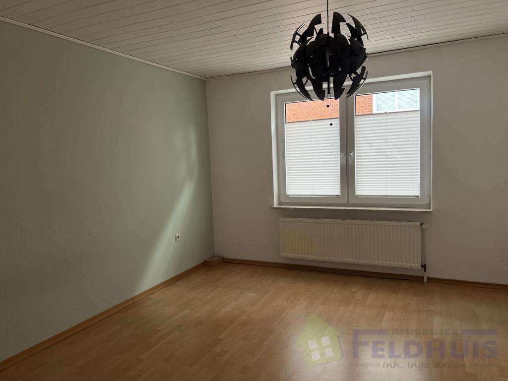 Diese gemütliche Oberwohnung in zentraler Lage von Leer könnte schon bald Ihr neues Zuhause sein! - Foto 1