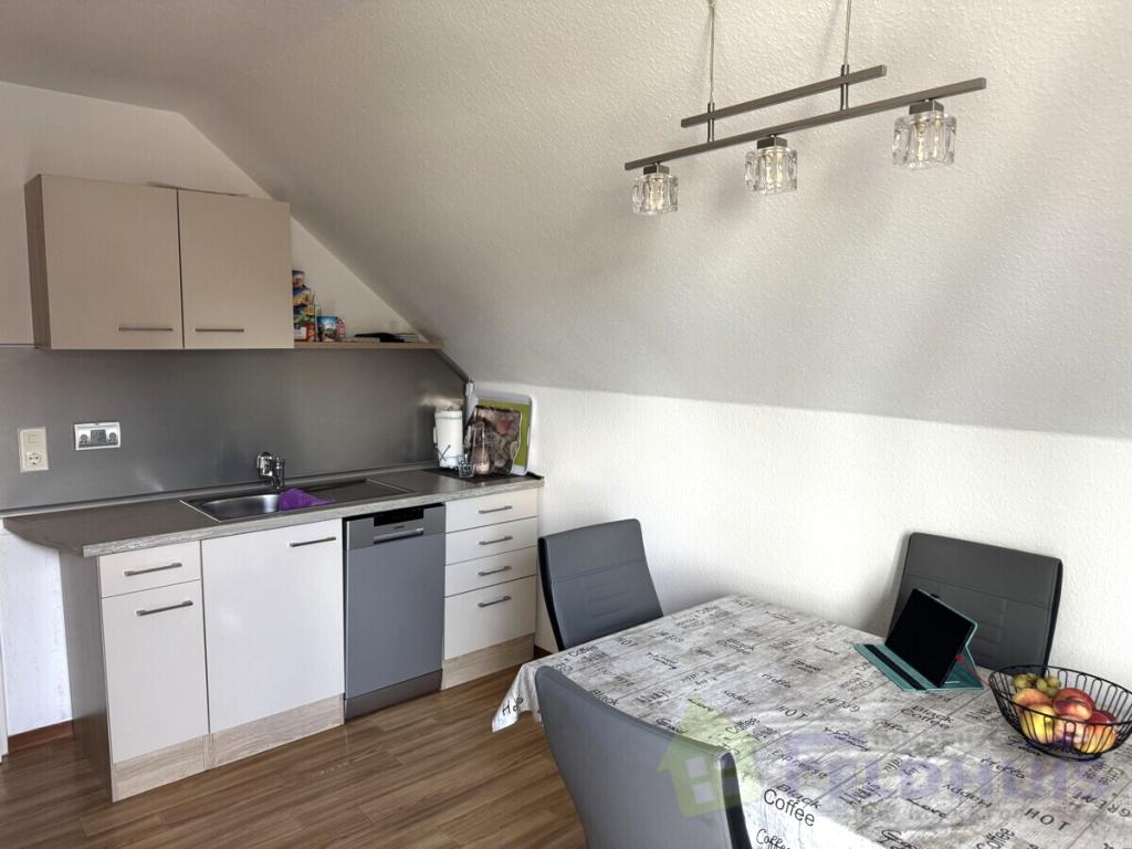 Gemütliche Oberwohnung mit Balkon in ruhiger Lage von Holtland! - Foto 5