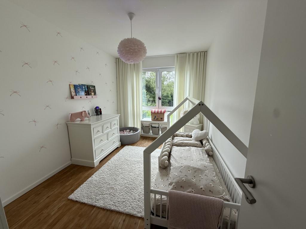 Energieeffiziente Neubau-Doppelhaushälfte mit moderner Ausstattung - Photo 1