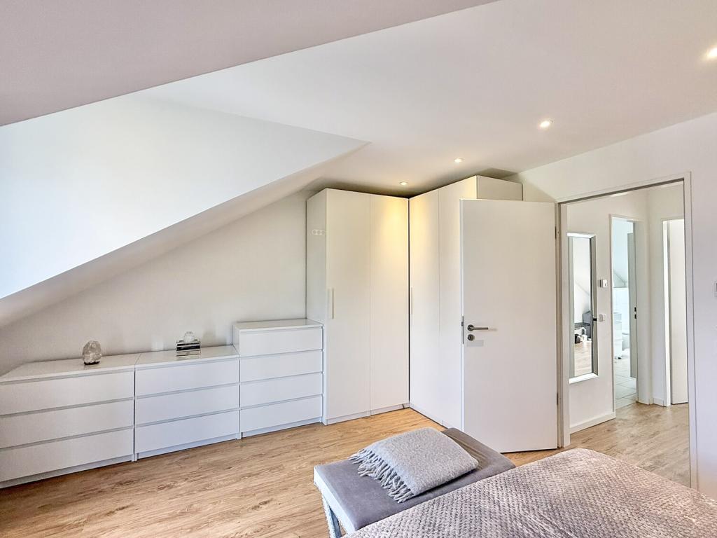 Charmante Maisonette mit großem Balkon. - Photo 2