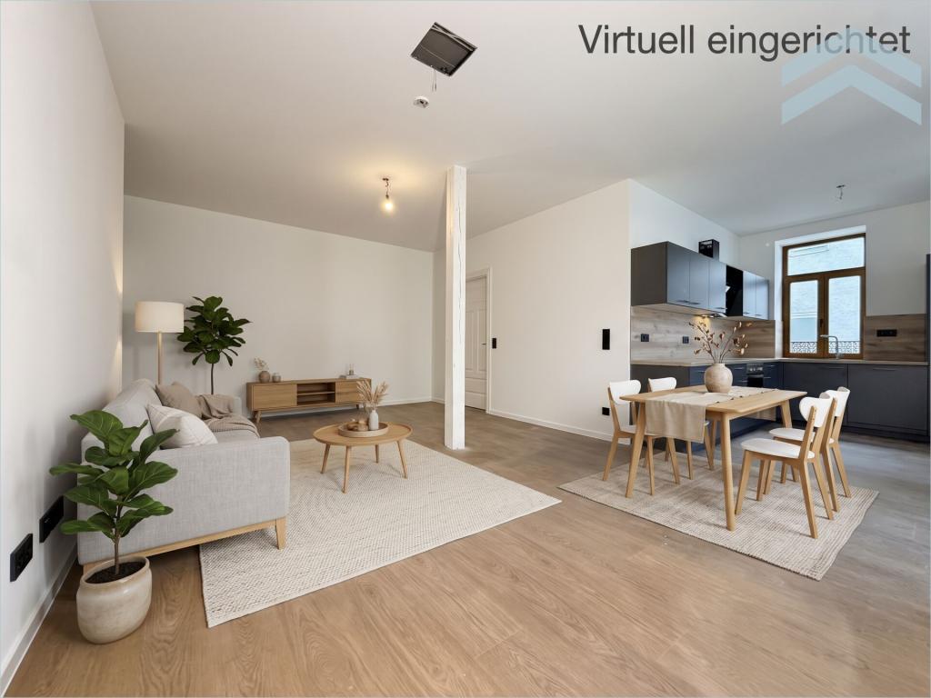Erstbezug nach Sanierung - moderne Wohnung mit historischem Charme - Photo 1