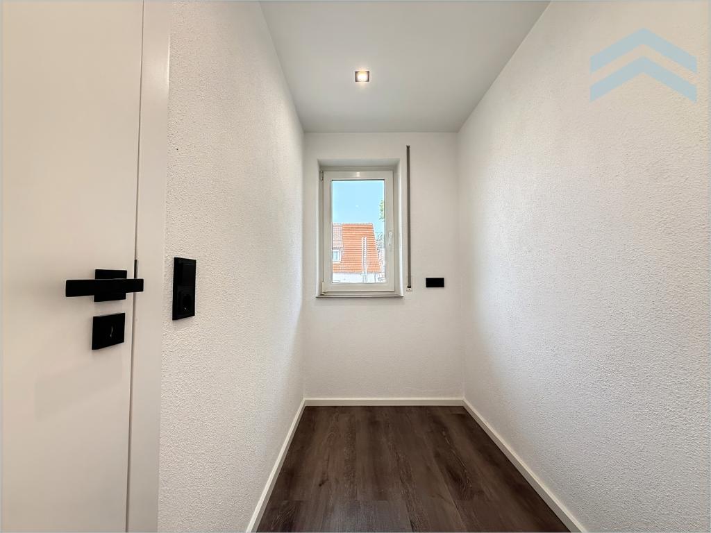 Speis / Abstell (hinter Küche)